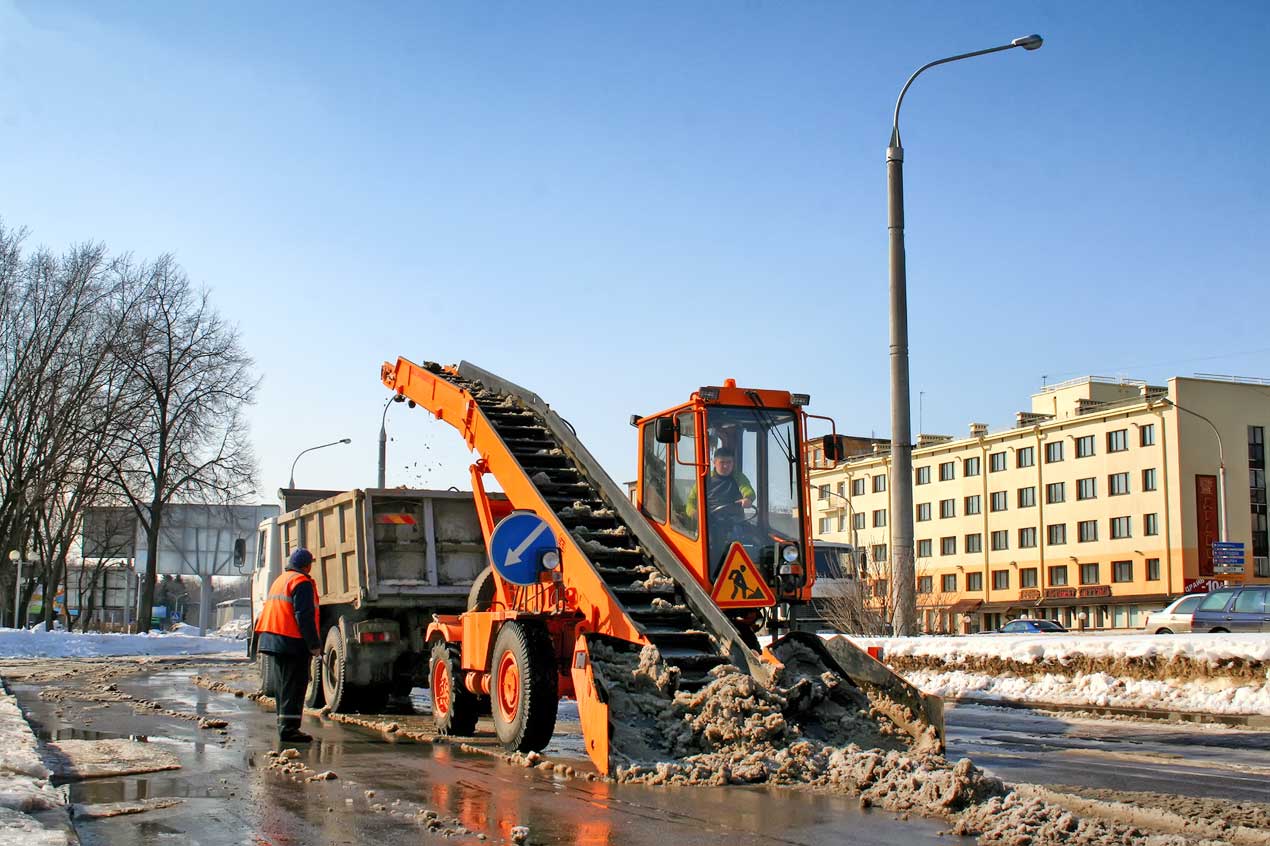 Машина погрузочная универсальная АМКОДОР 37 купить в Беларуси